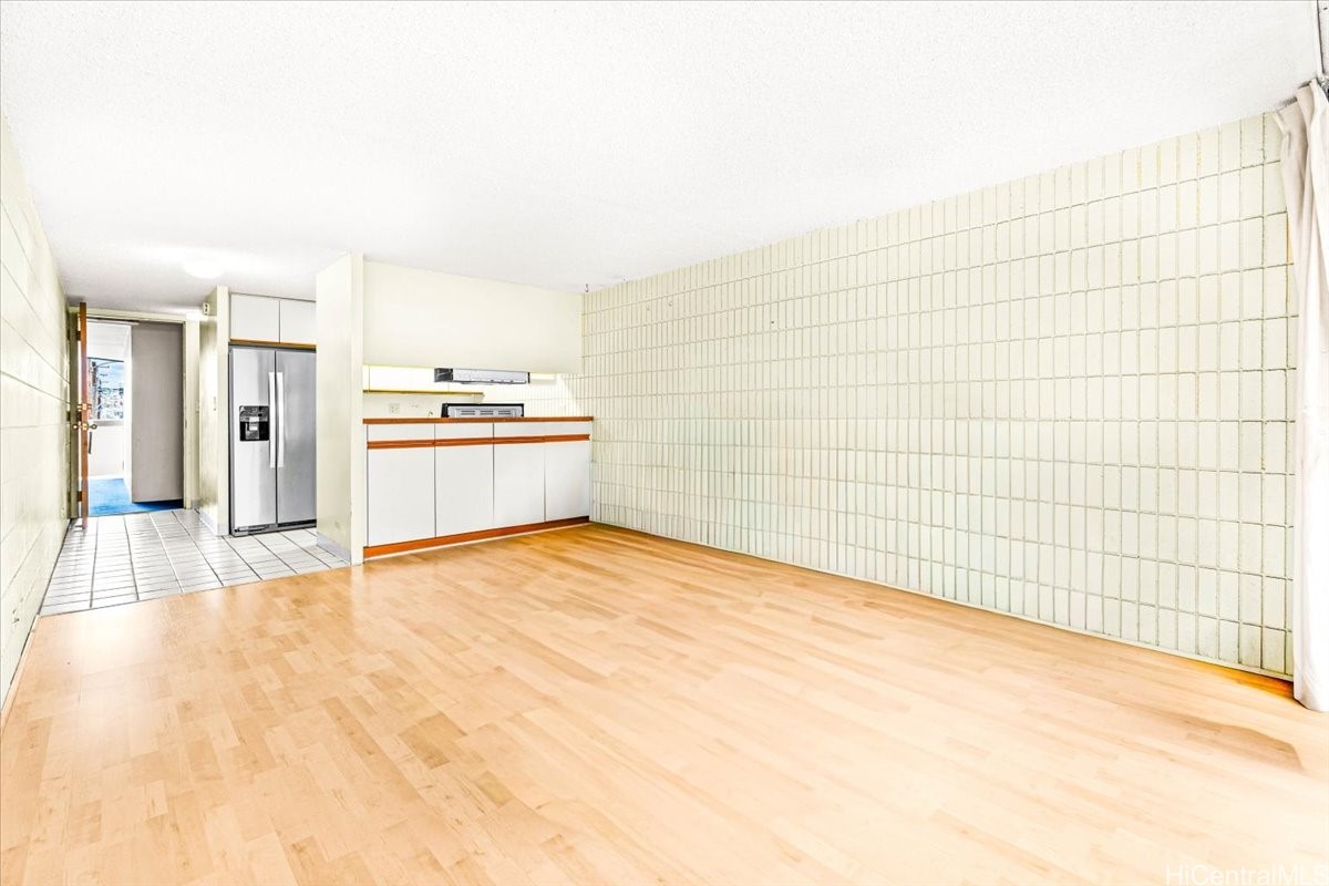 855 Makahiki Way 202