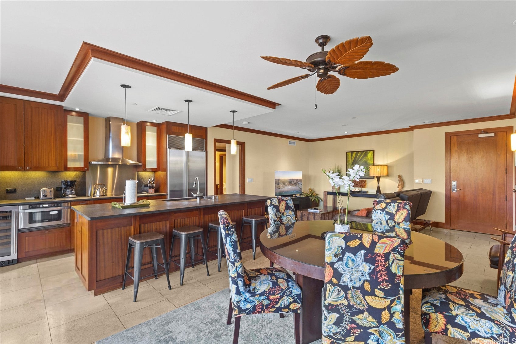 92-104 Waialii Place O214