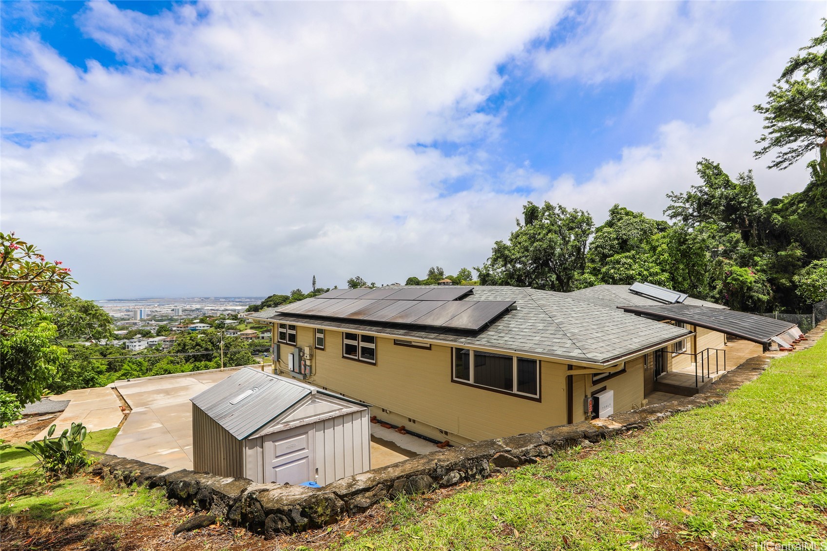 2490 Tantalus Drive