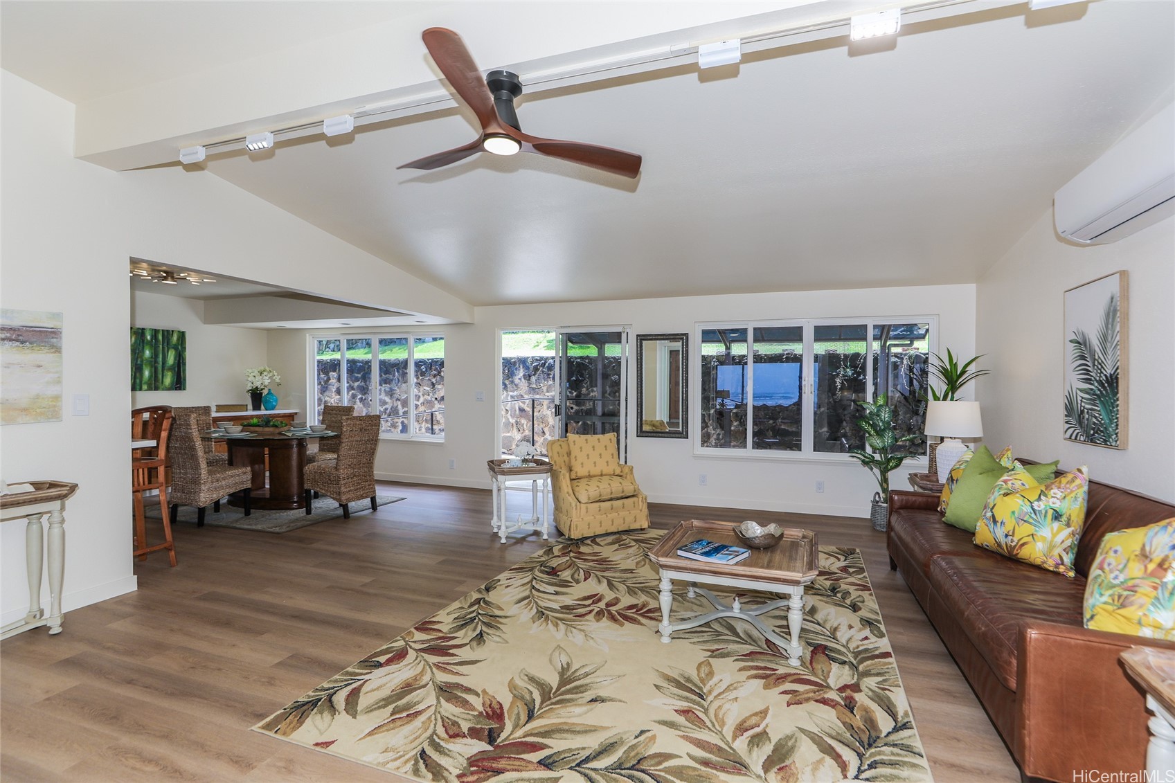 2490 Tantalus Drive
