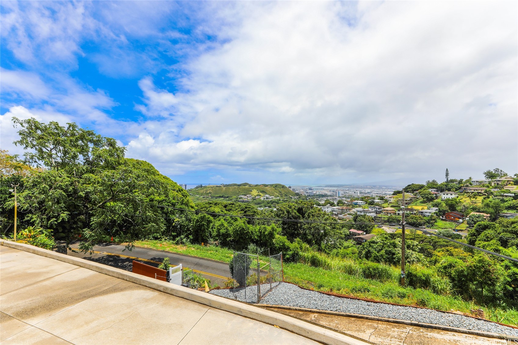 2490 Tantalus Drive