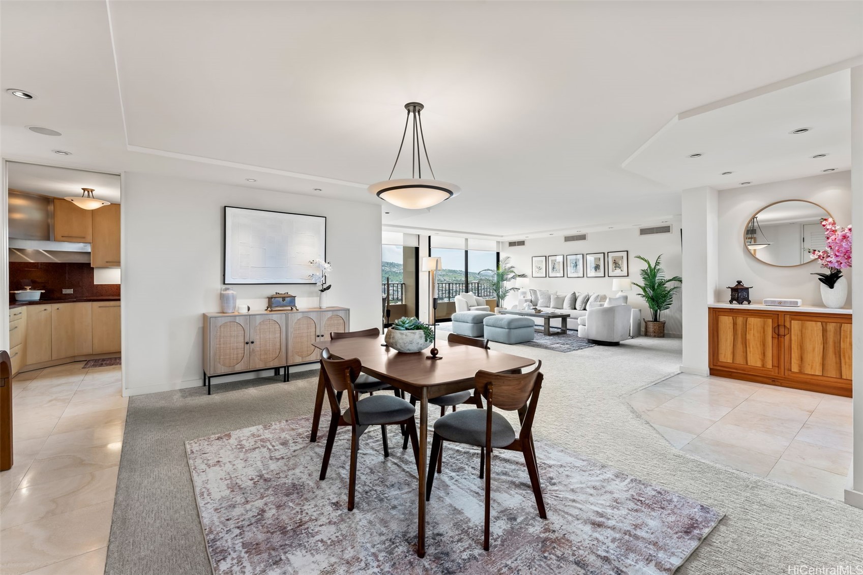 2121 Ala Wai Boulevard PH-1