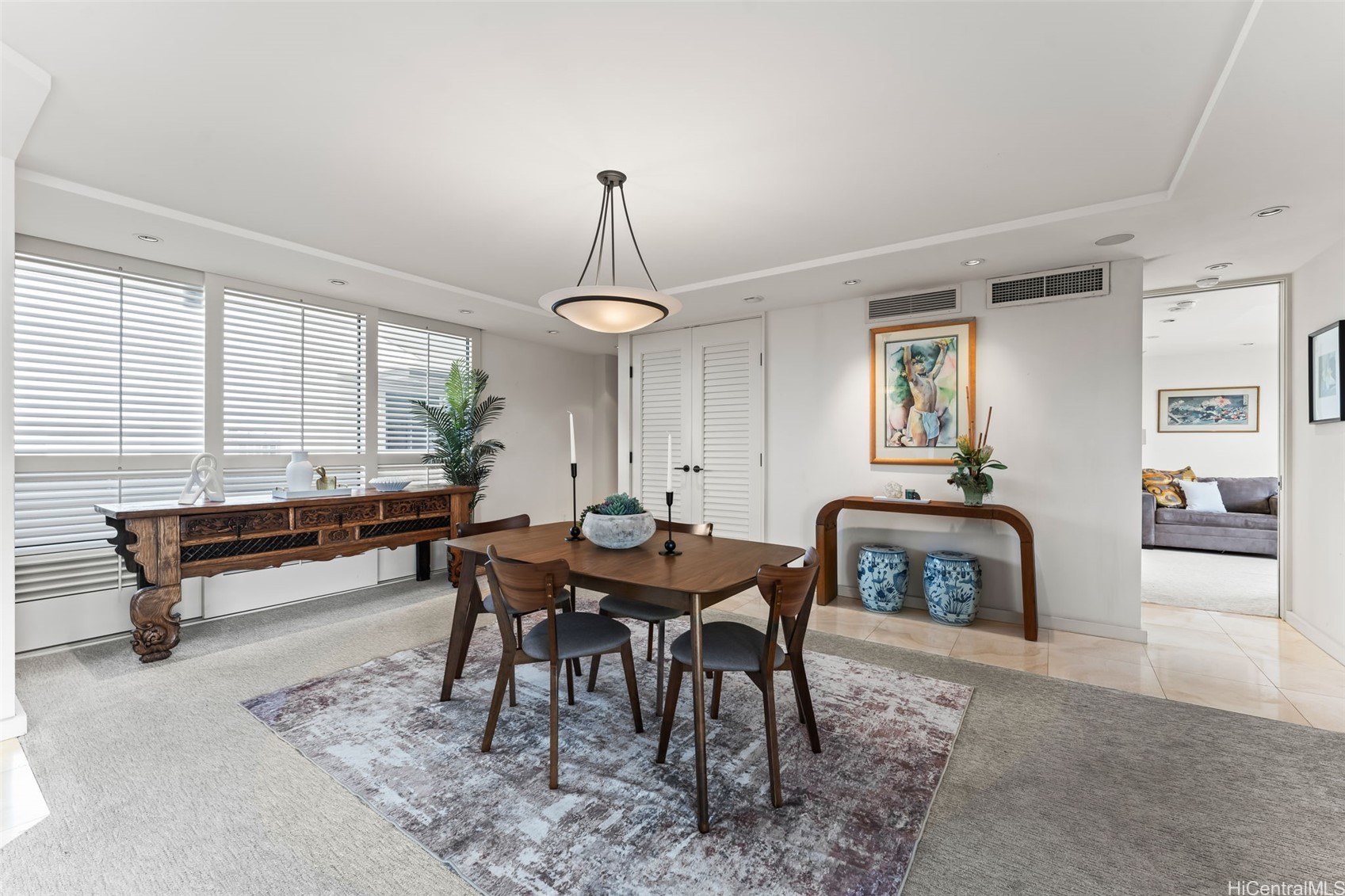 2121 Ala Wai Boulevard PH-1