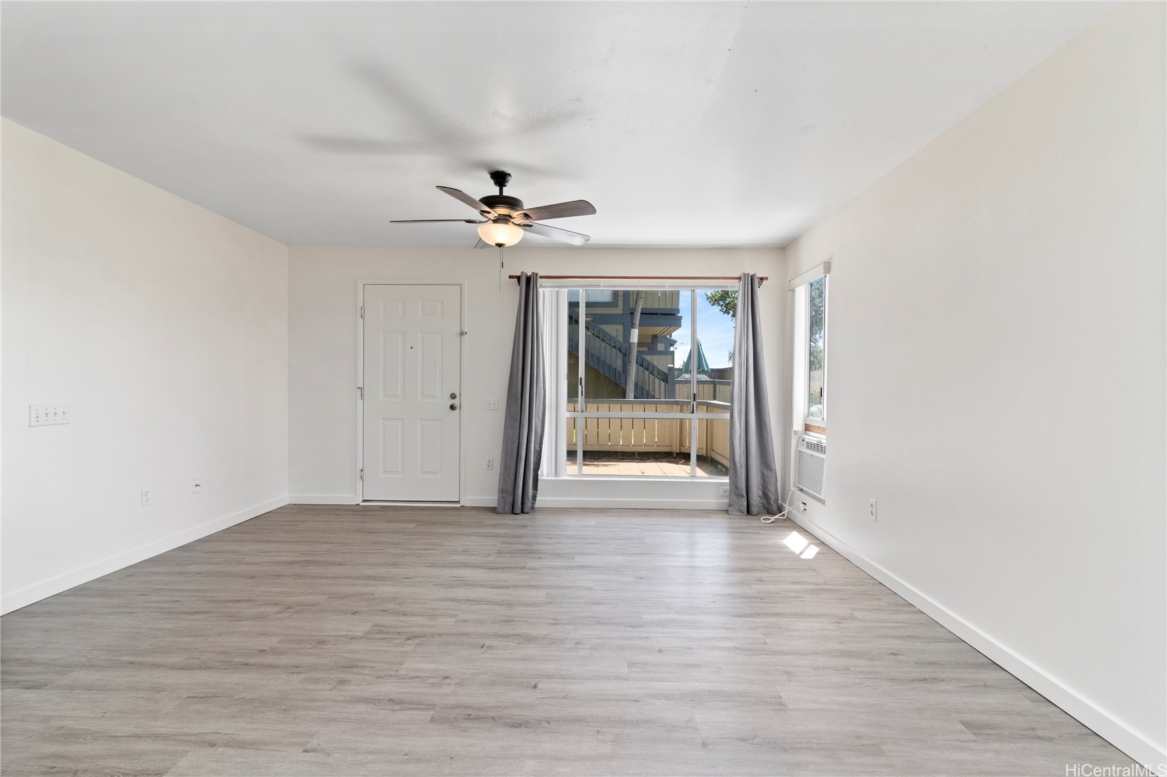 91-225 Hanapouli Circle 33F