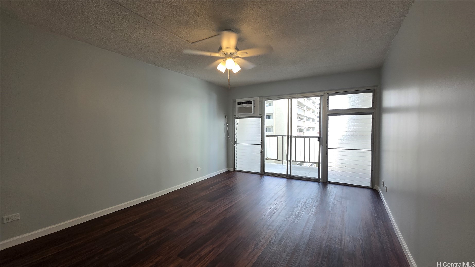 2465 Kuhio Avenue 706