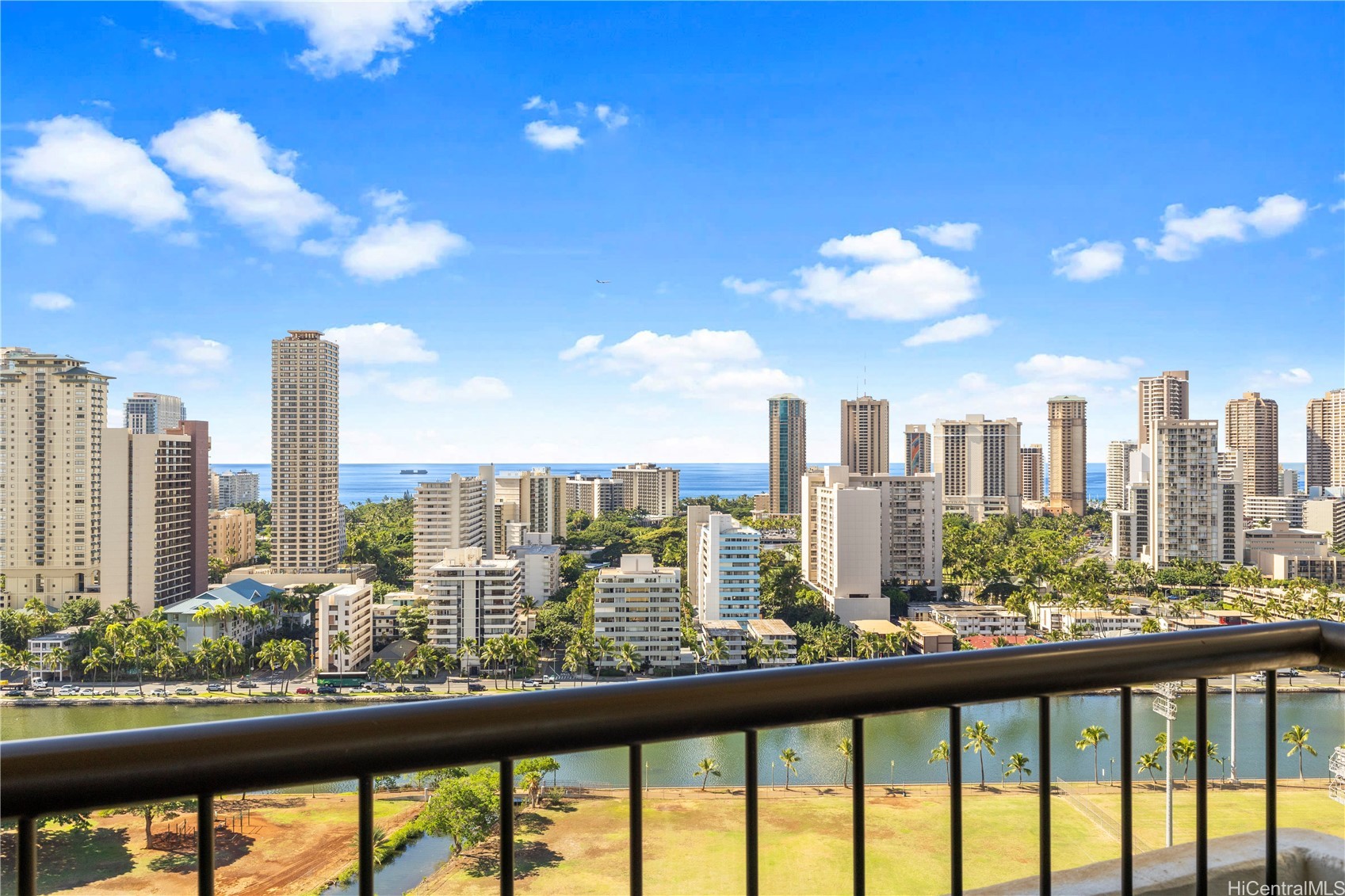 2333 Kapiolani Boulevard 2216