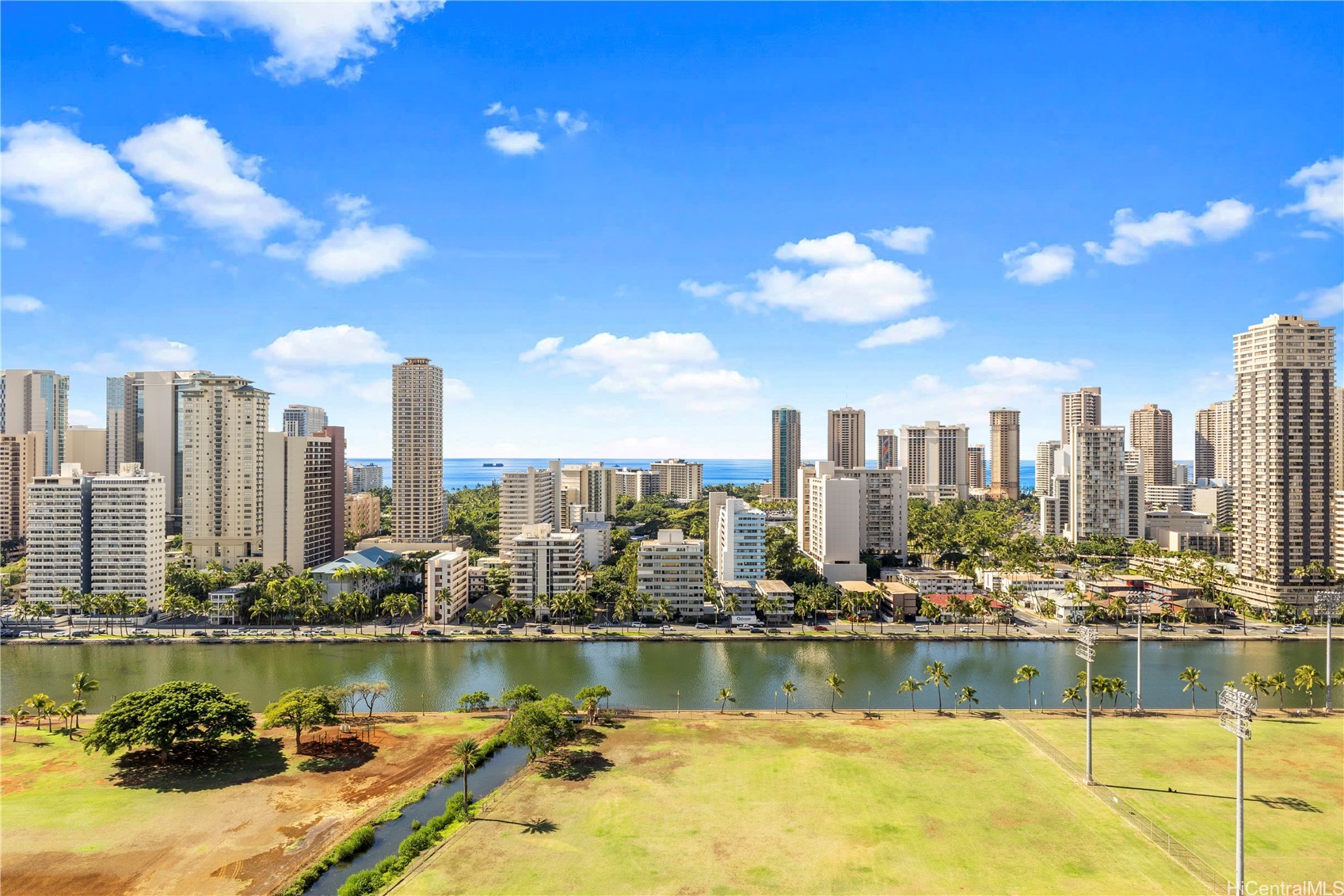2333 Kapiolani Boulevard 2216