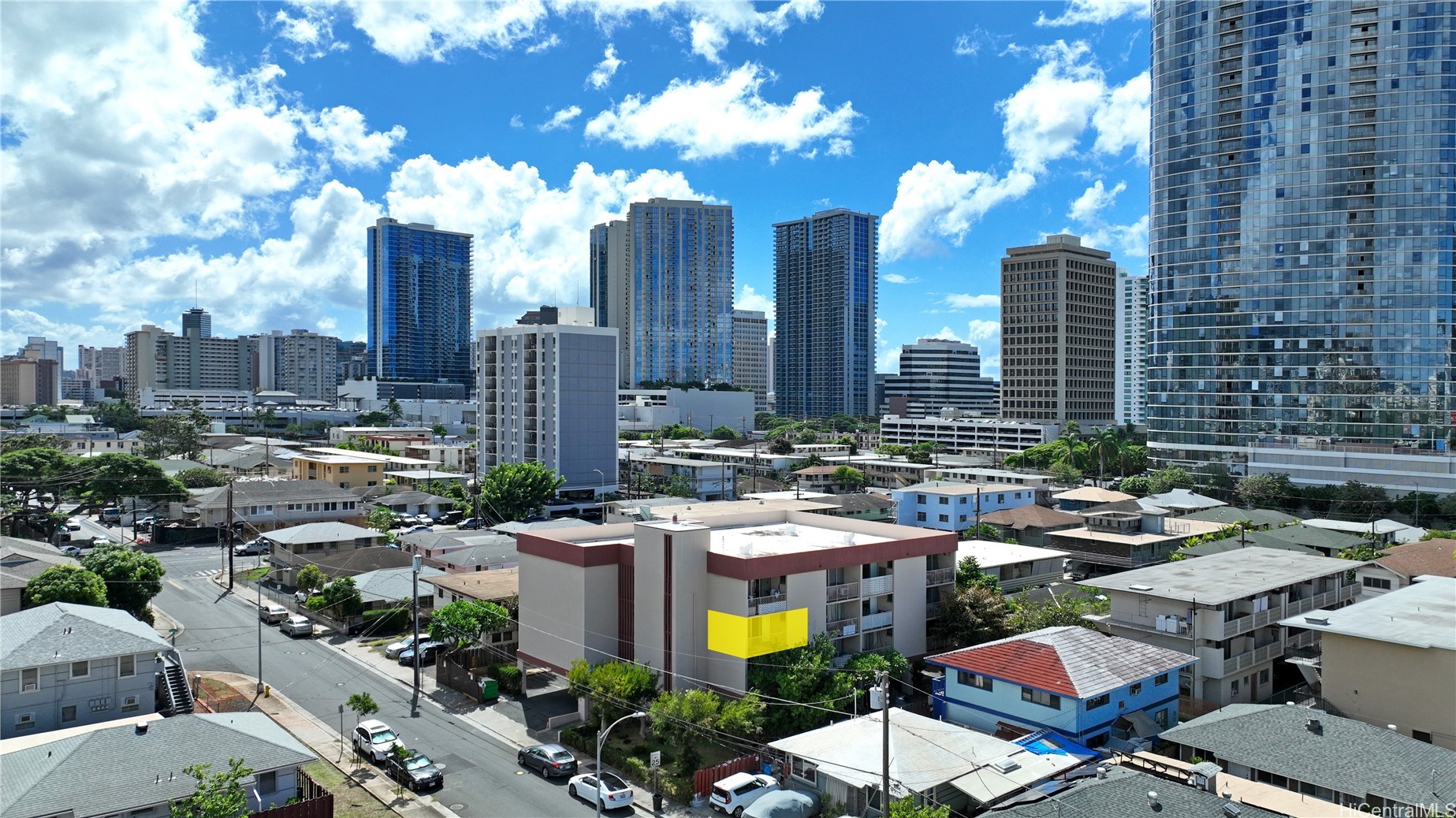 1129 Rycroft Street 201