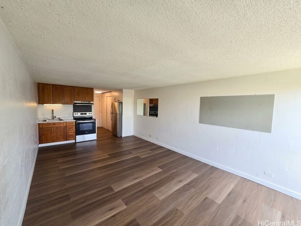 85-175 Farrington Highway C441
