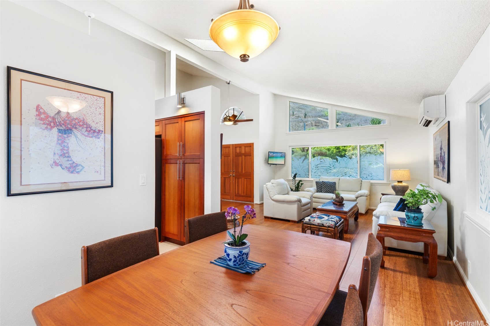 1338 Kuuna Place