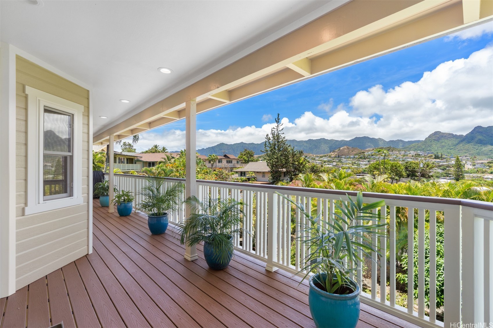 1338 Kuuna Place