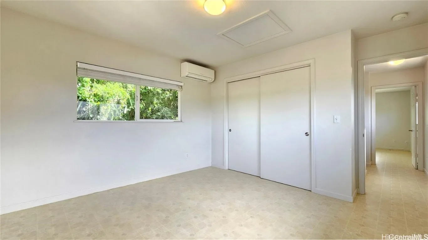 Honolulu, Hawaii 96822, United States, 6 Bedrooms Bedrooms, ,3 BathroomsBathrooms,Residential,Pending,21593