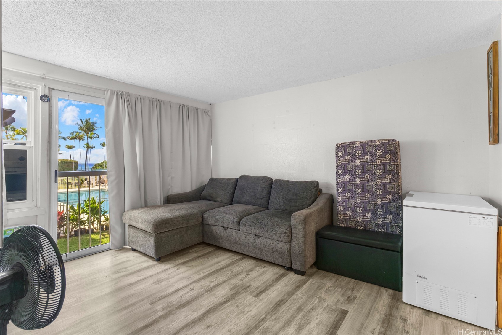 85-175 Farrington Highway C210