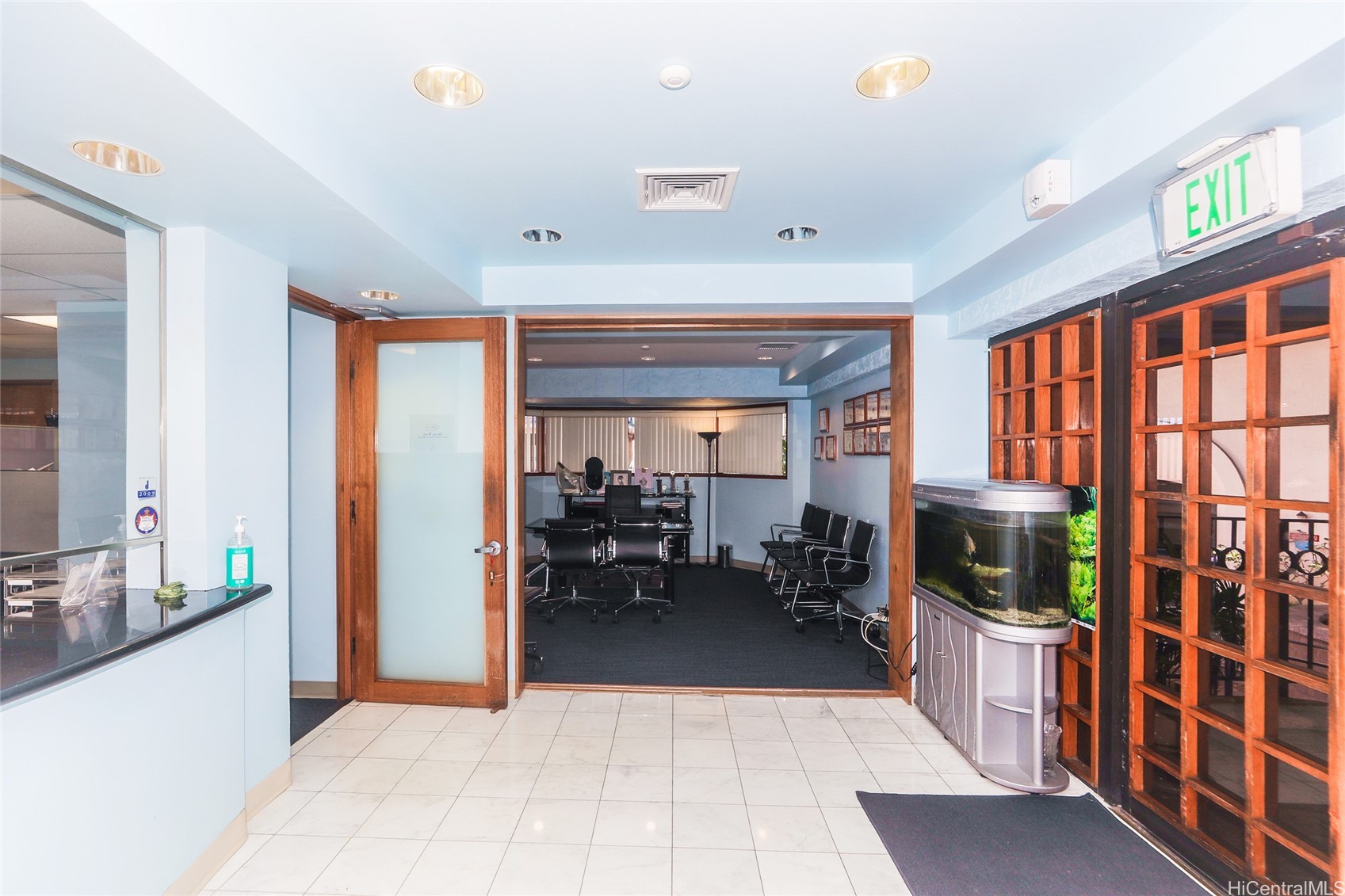 400 Hobron Lane P2