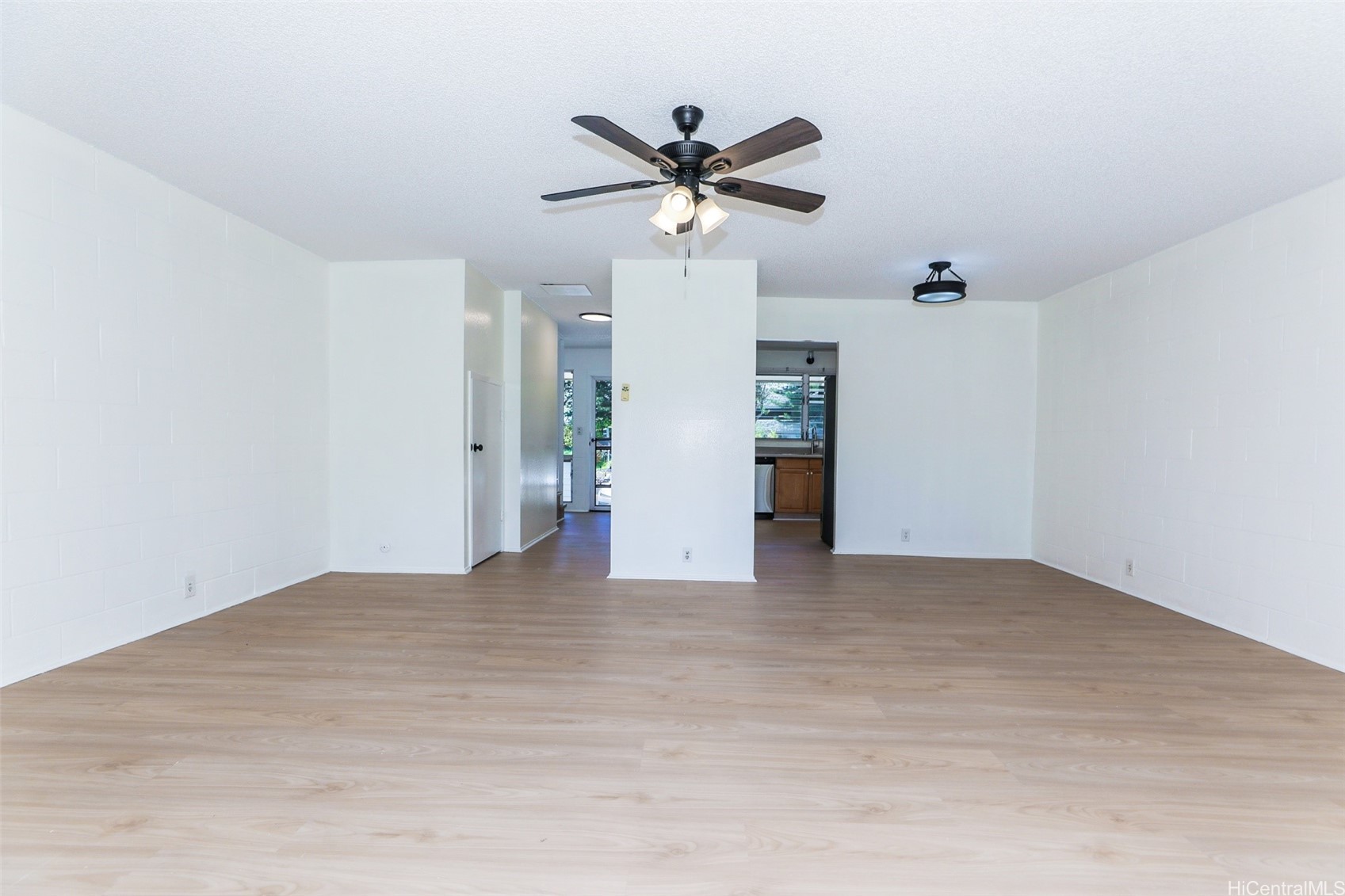 98-263 Kaonohi Street I4