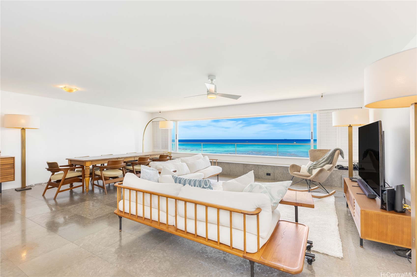 2895 Kalakaua Avenue 603/604