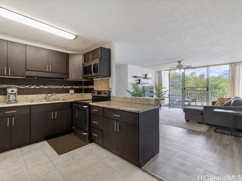 95-2055 Waikalani Place B404
