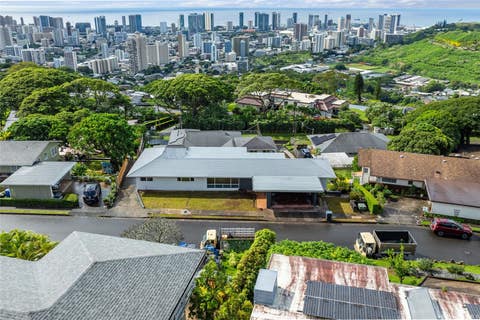 Photo of 2641 Aaliamanu Place, Honolulu, HI 96813 (MLS # 202611905)