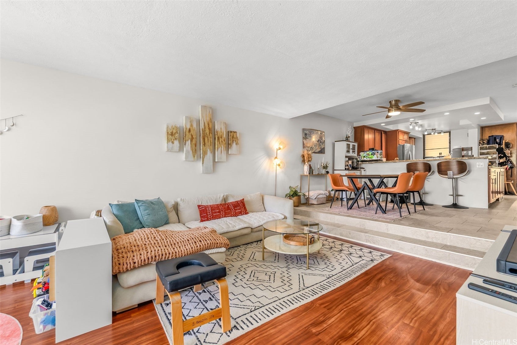 531 Hahaione Street 6C