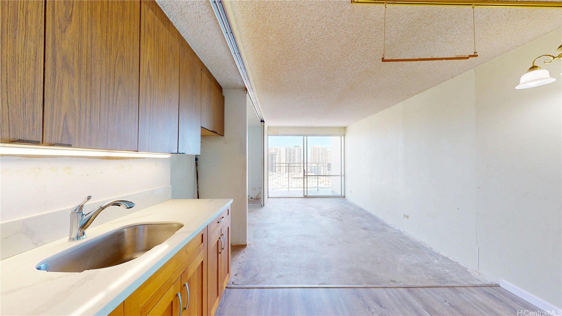 1655 Makaloa Street 2312
