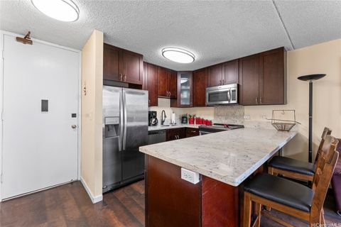 Photo of 411 Hobron Lane #607, Honolulu, HI 96815 (MLS # 202610066)