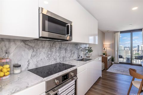 987 Queen Street 3609 Honolulu HI 96814