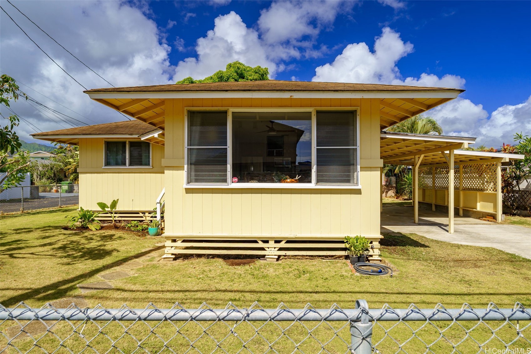 327 Kihapai Street