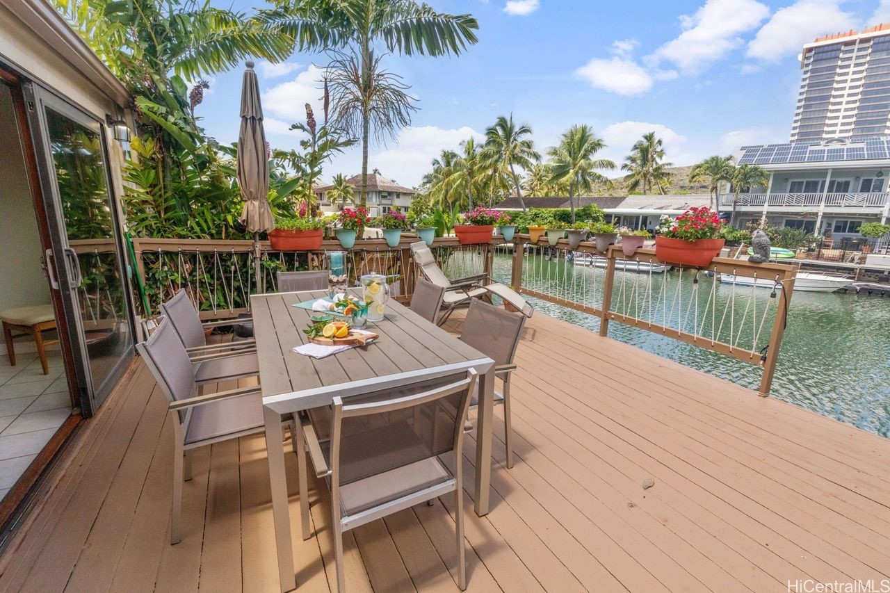 6370 Hawaii Kai Drive 37