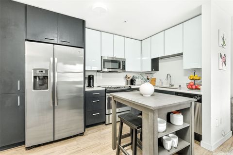 Photo of 1310 Pensacola Street #307, Honolulu, HI 96814 (MLS # 202608284)
