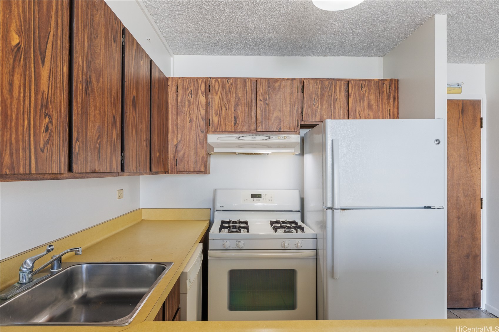 2452 Tusitala Street 1003