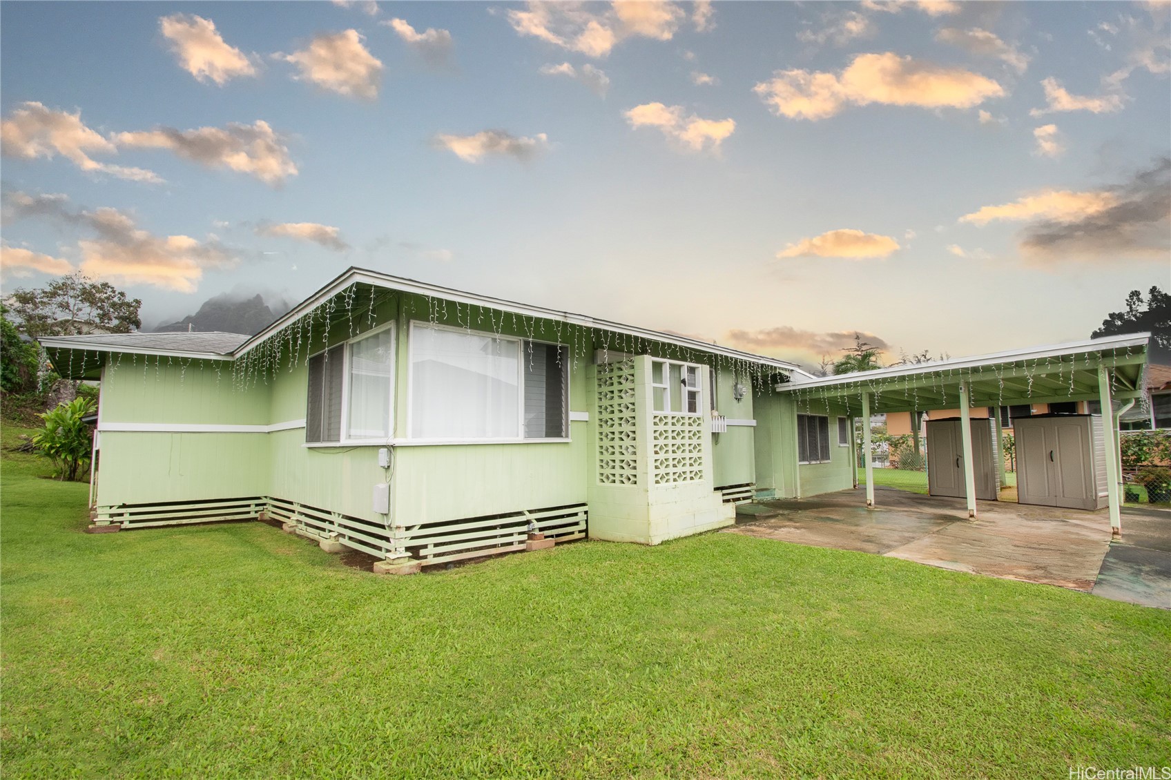 45-580 Kaaluna Place