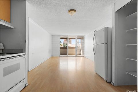 1099 Ala Napunani Street 602 Honolulu HI 96818