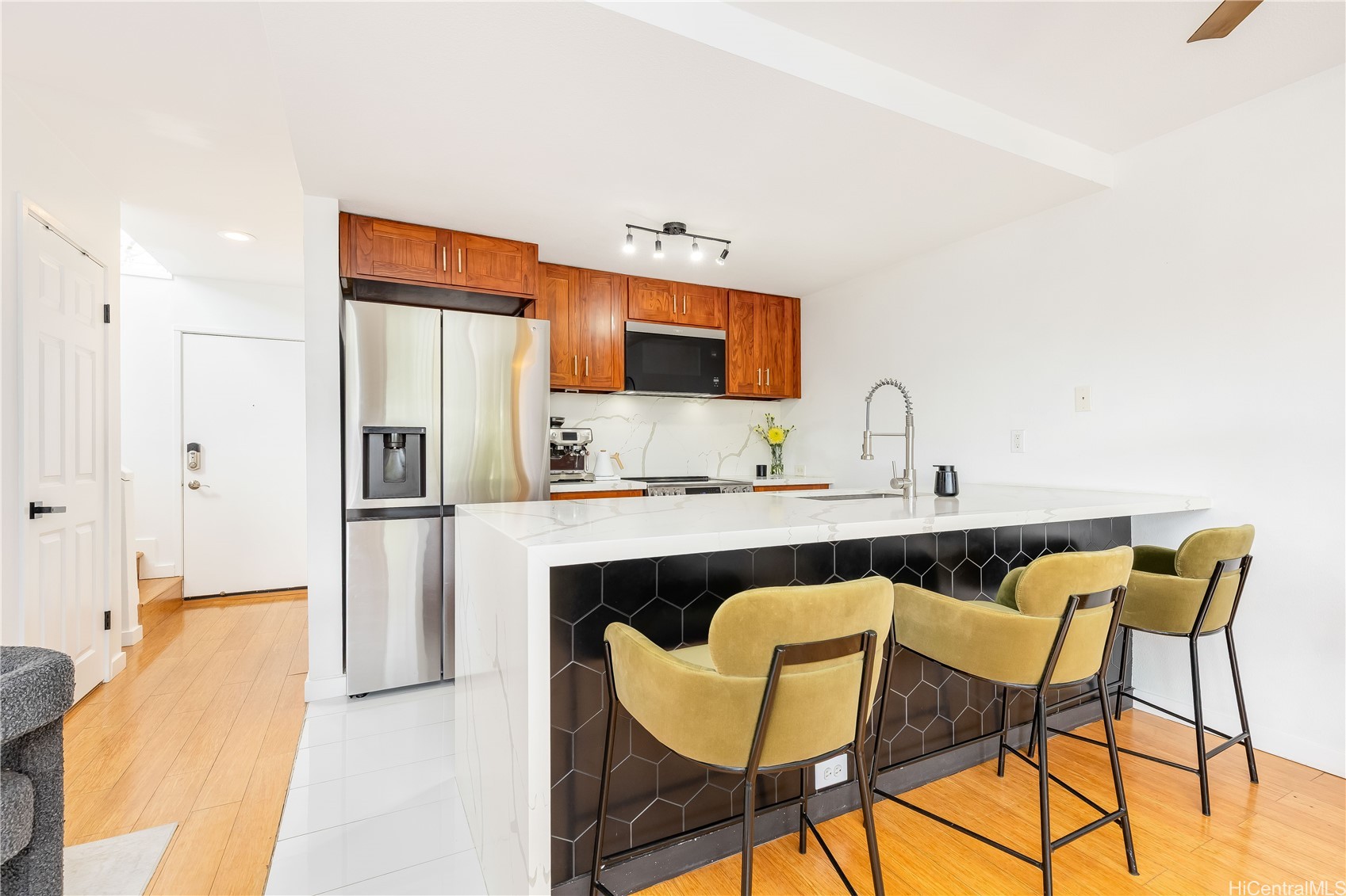 98-380 Koauka Loop 342