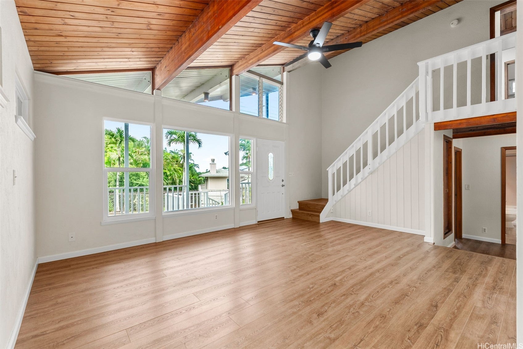 44-130 Kahinani Way