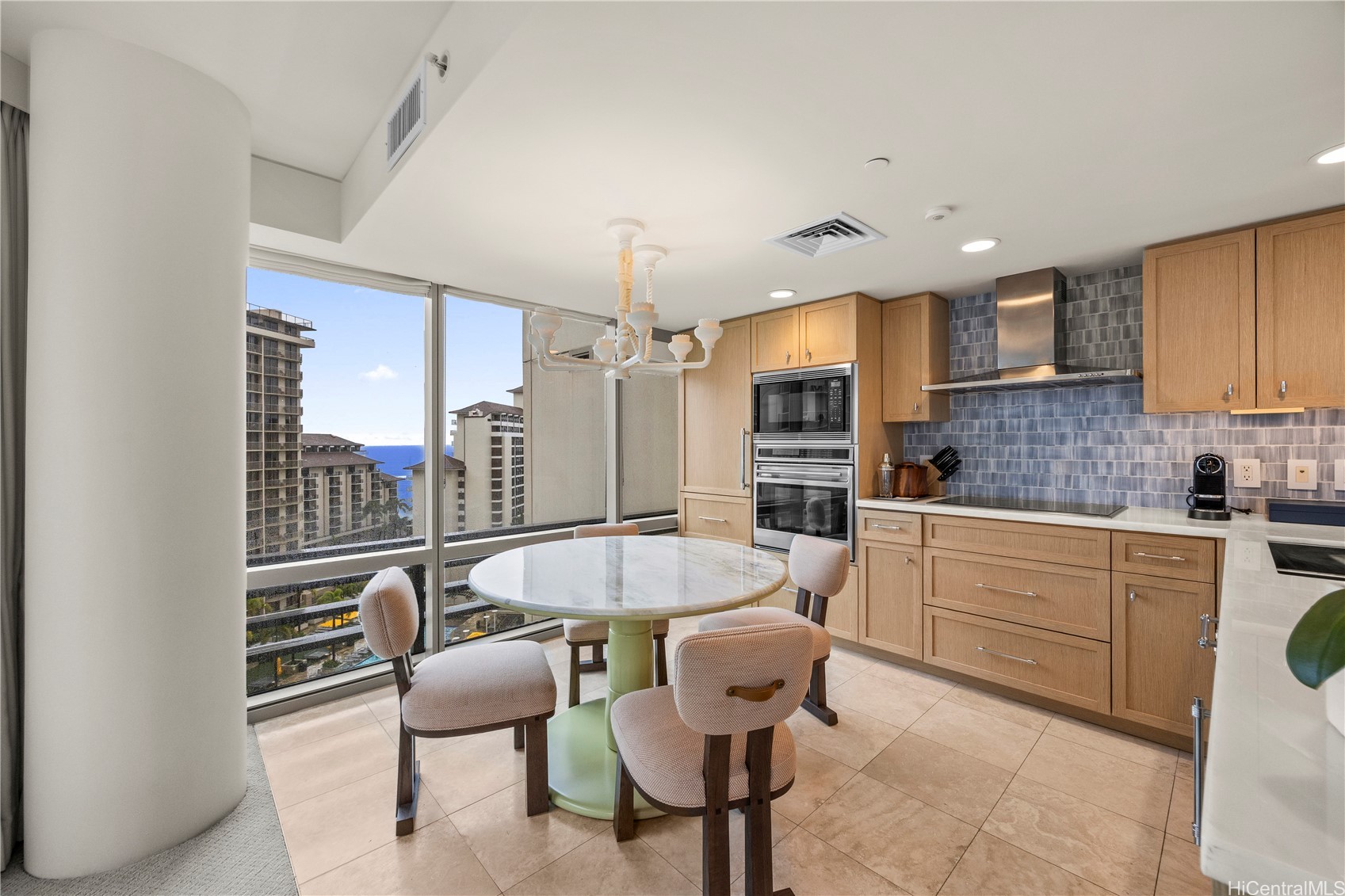 223 Saratoga Road 1402