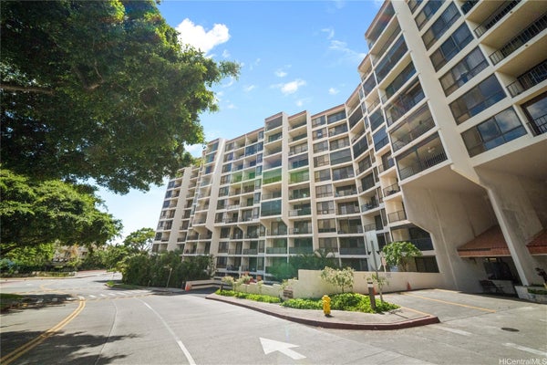 3138 WAIALAE AVE APT 1115, HONOLULU, HI 96816 - Image da82a20afcc7e56dd1f3e3061d3bf08e/2569654572