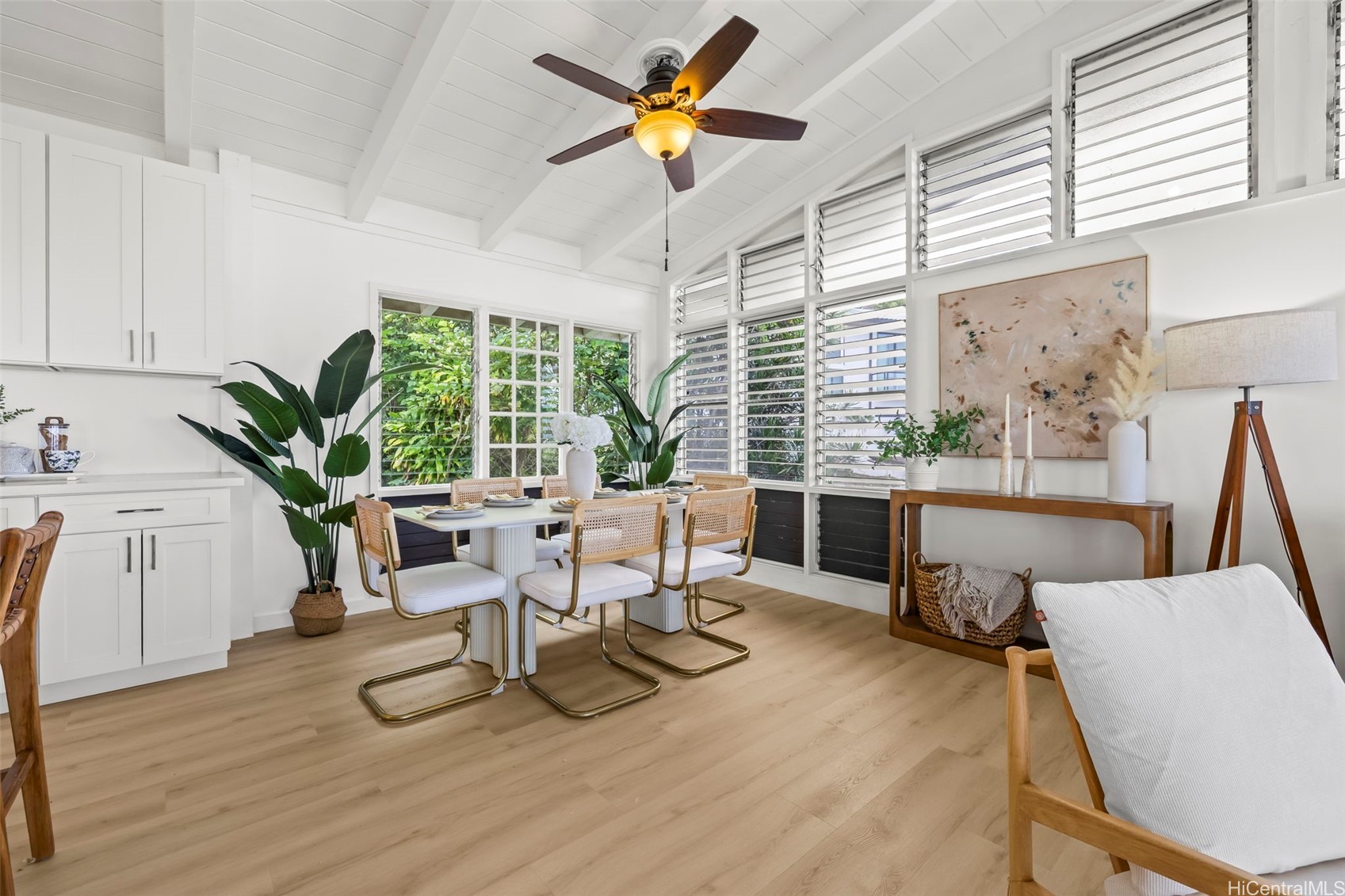 2325/2327 Round Top Drive 2325/2327