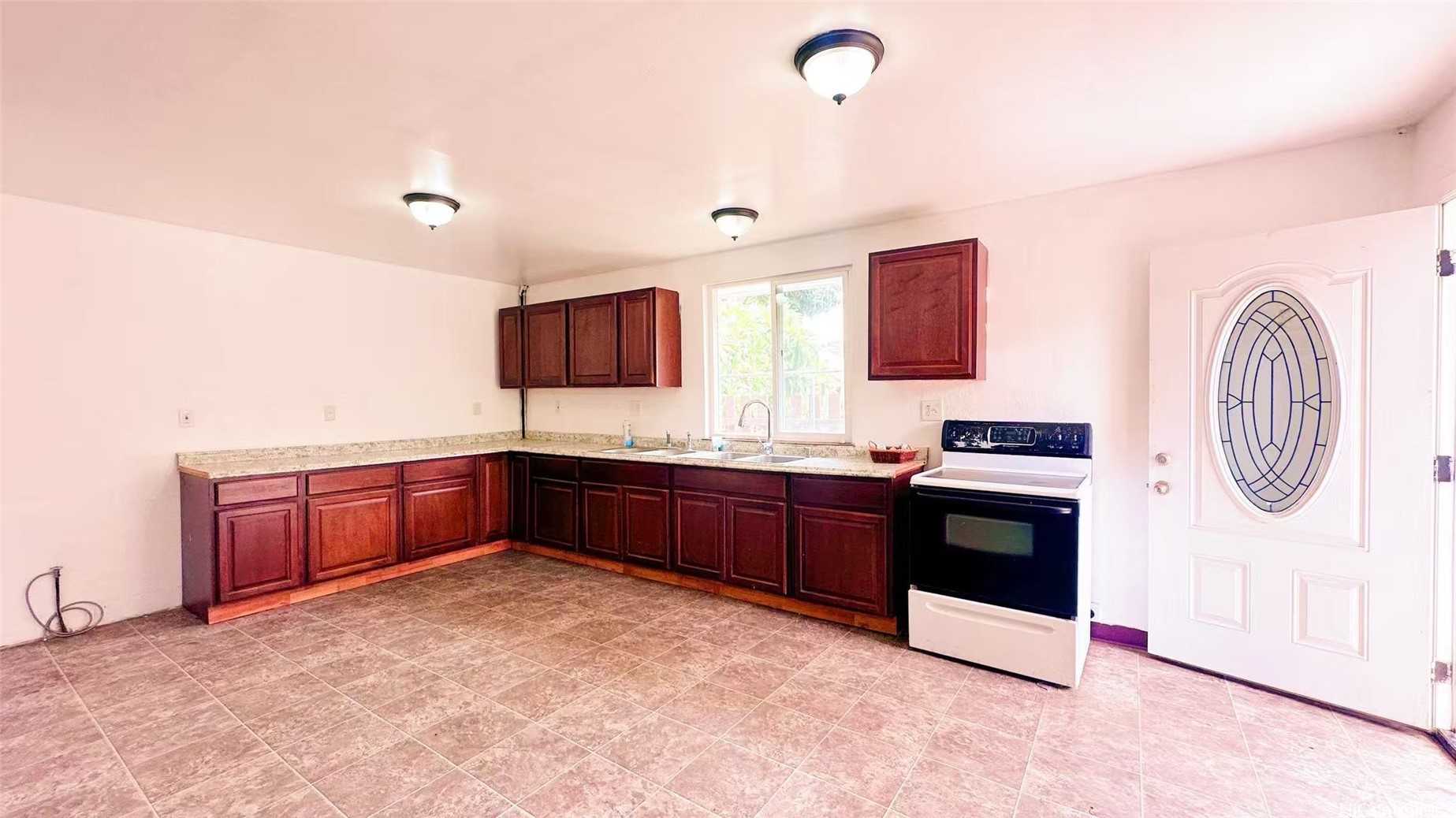 84-921 Lahaina Street A