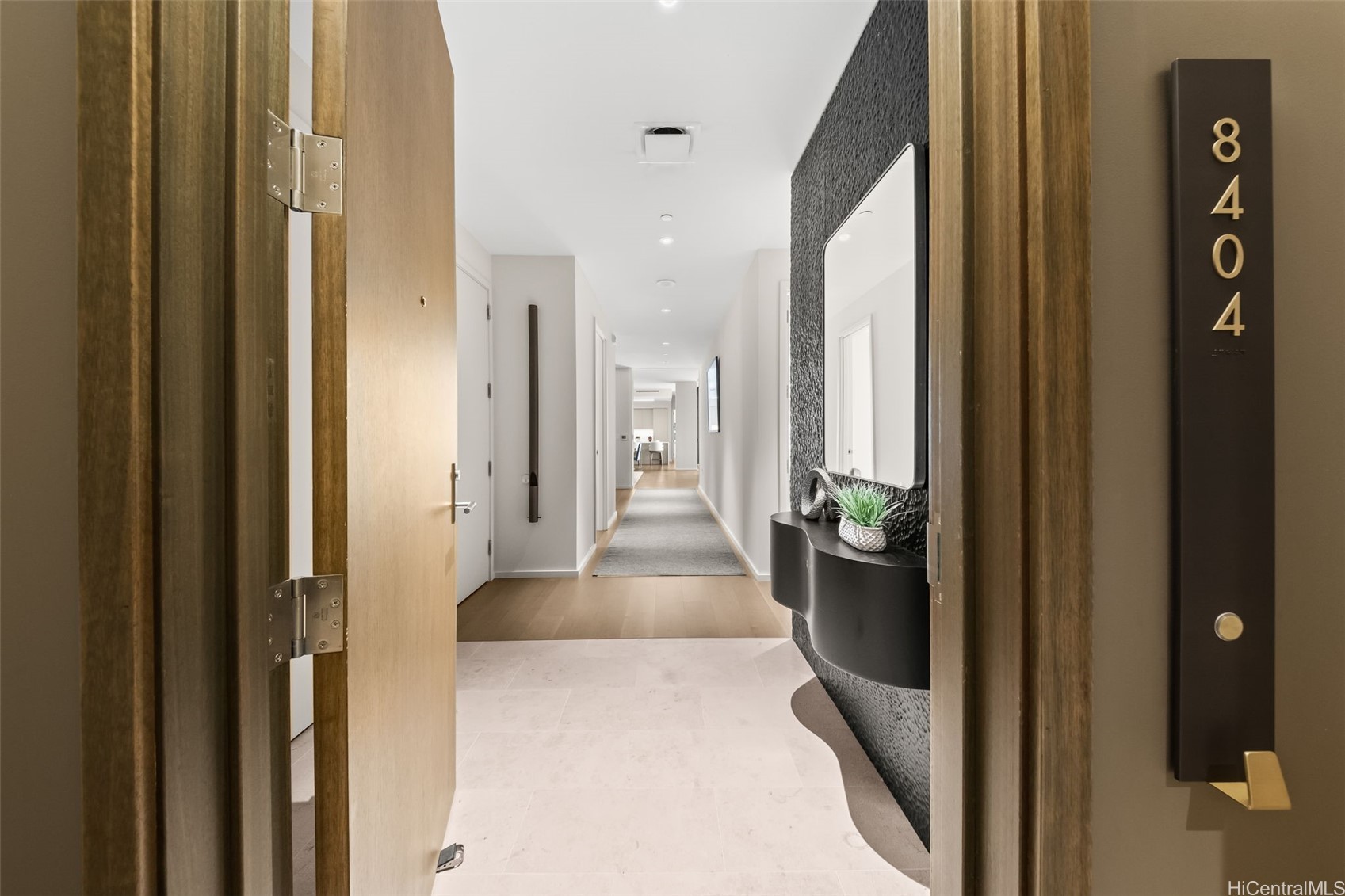 1388 Ala Moana Boulevard 8404