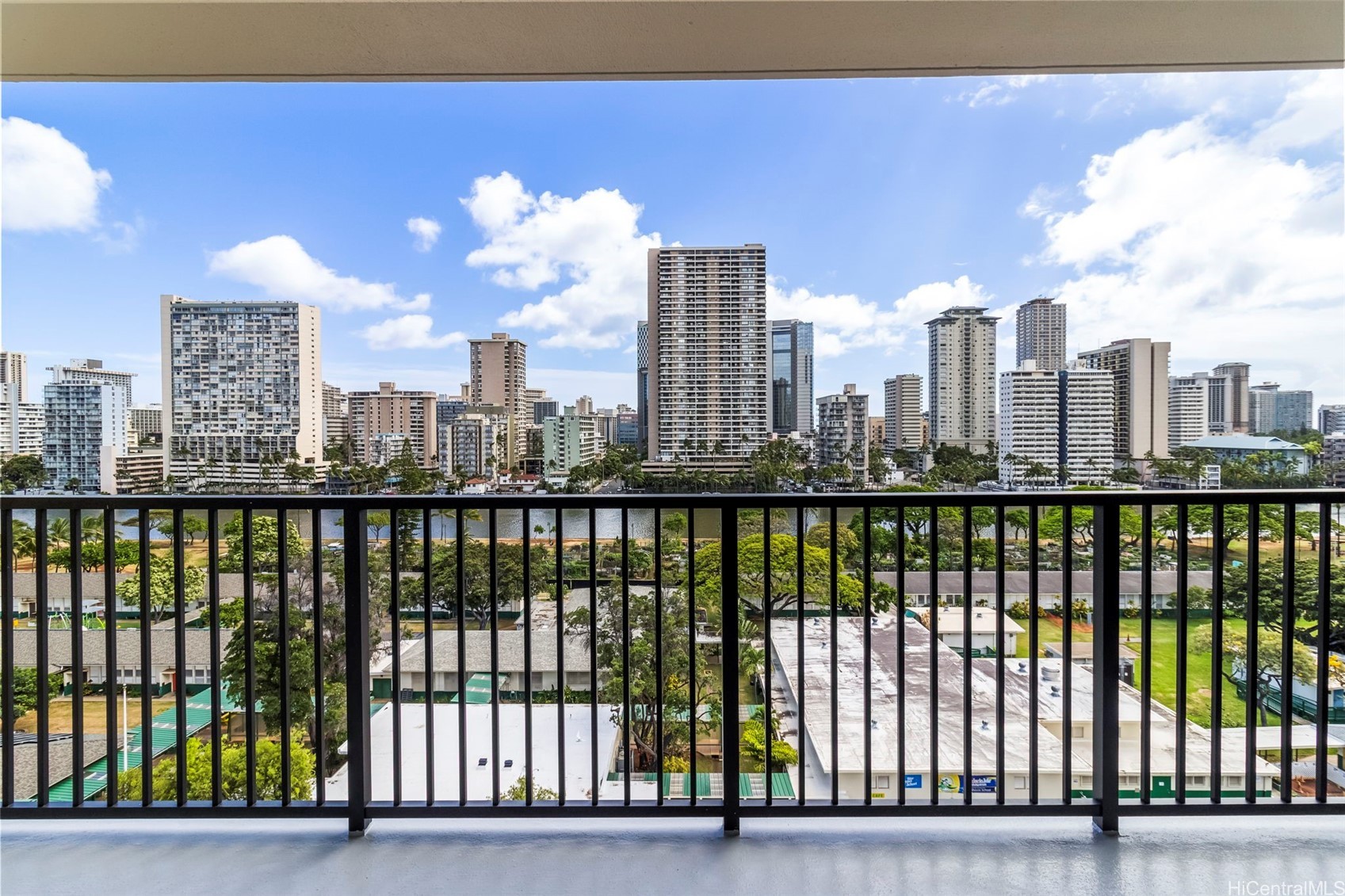 2444 Hihiwai Street 1006