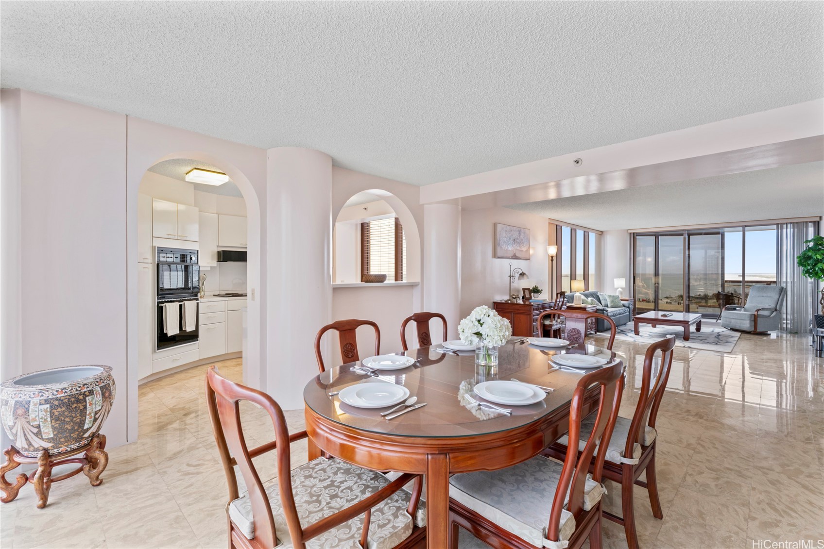 415 South Street 2401