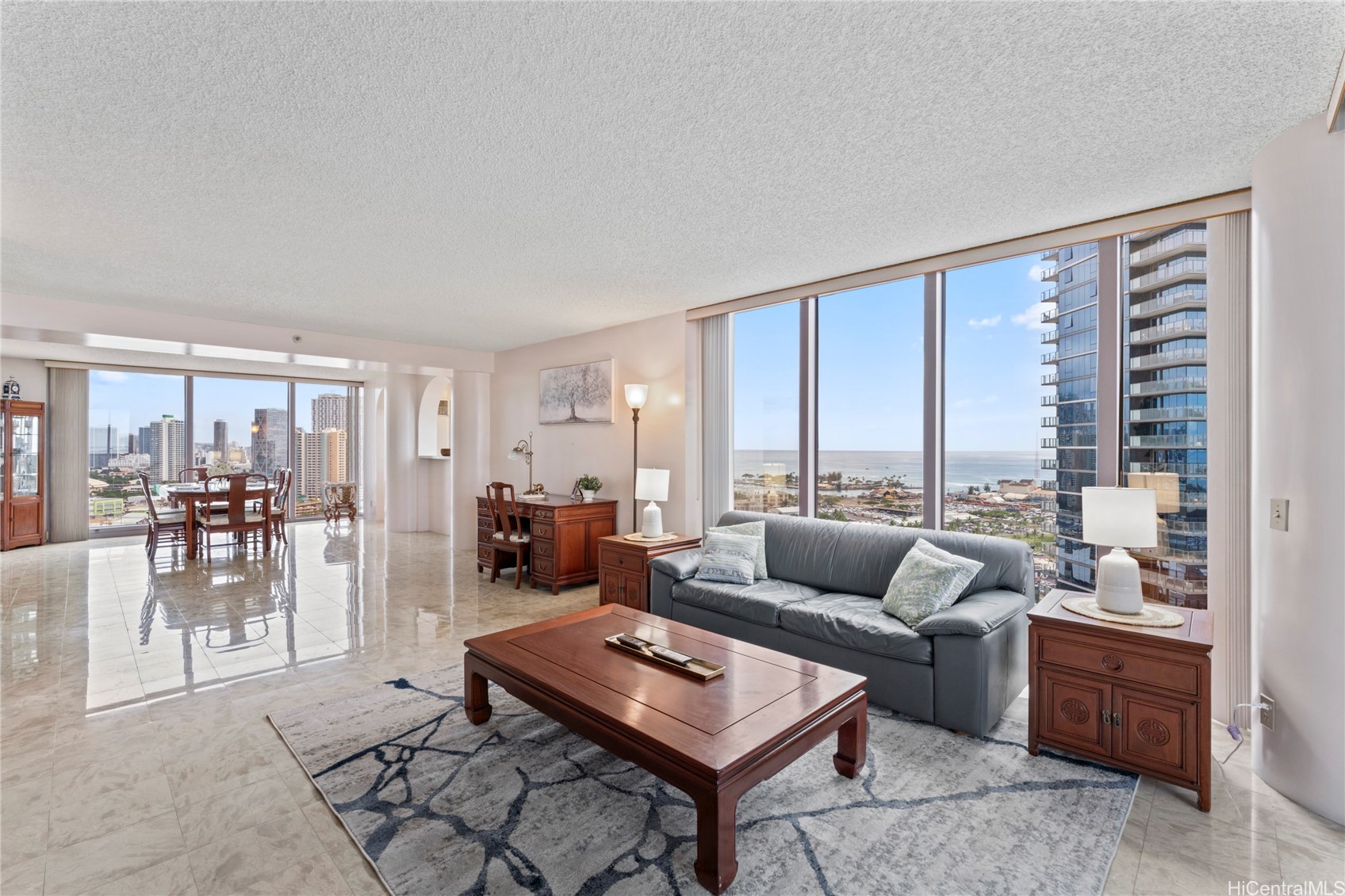 415 South Street 2401