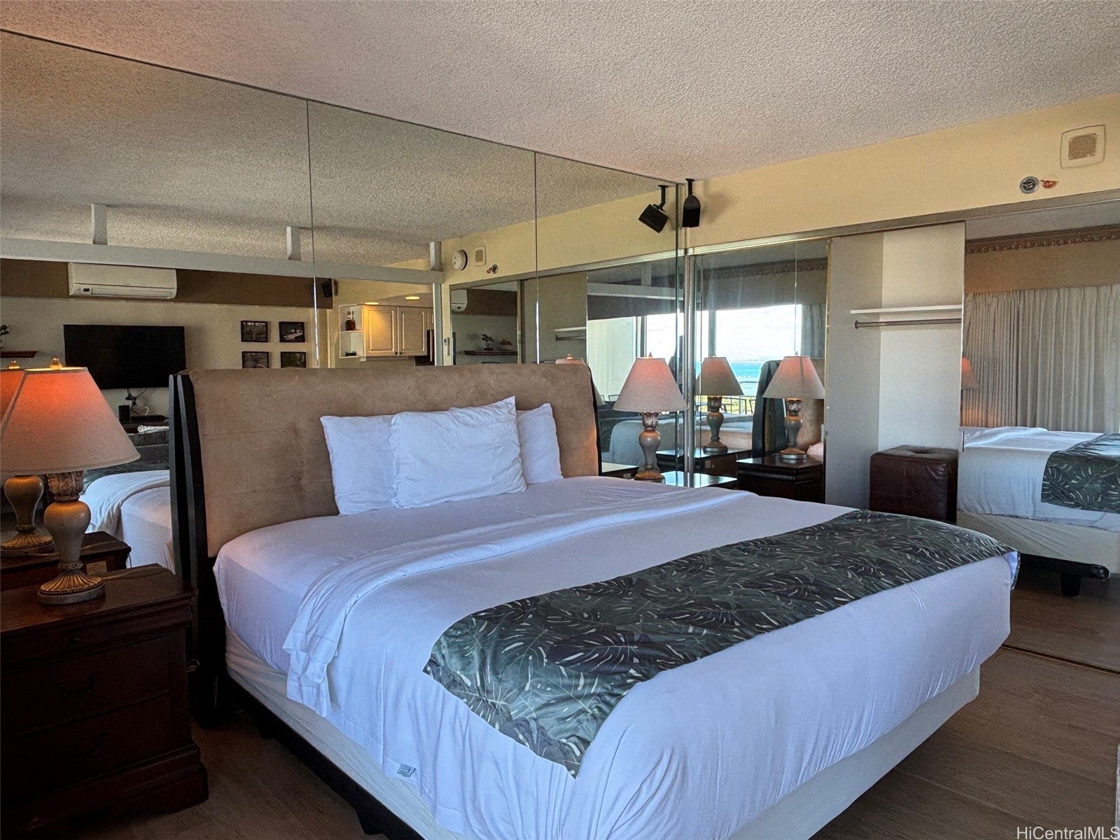 1777 Ala Moana Boulevard 1627