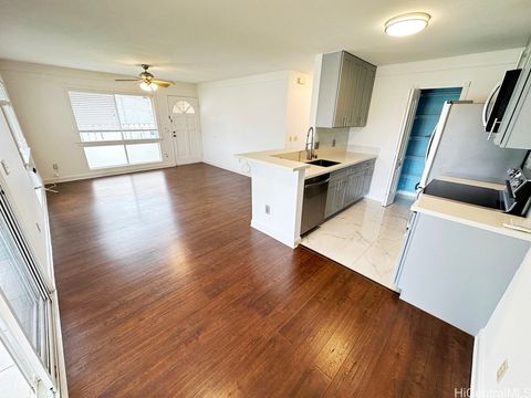 Photo of 94-638 Lumiaina Street #B101, Waipahu, HI 96797 (MLS # 202528575)