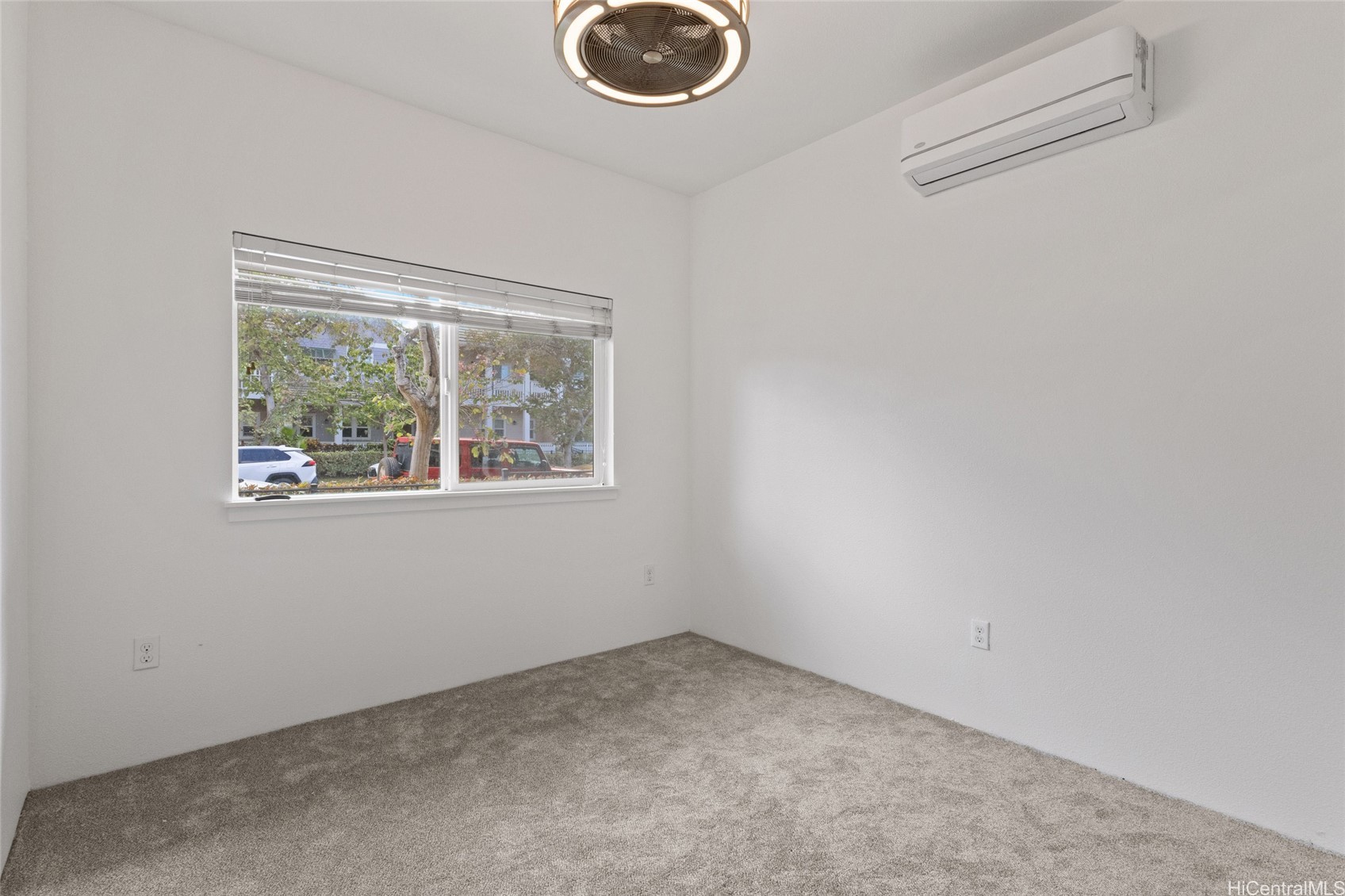 458 Manawai Street 602