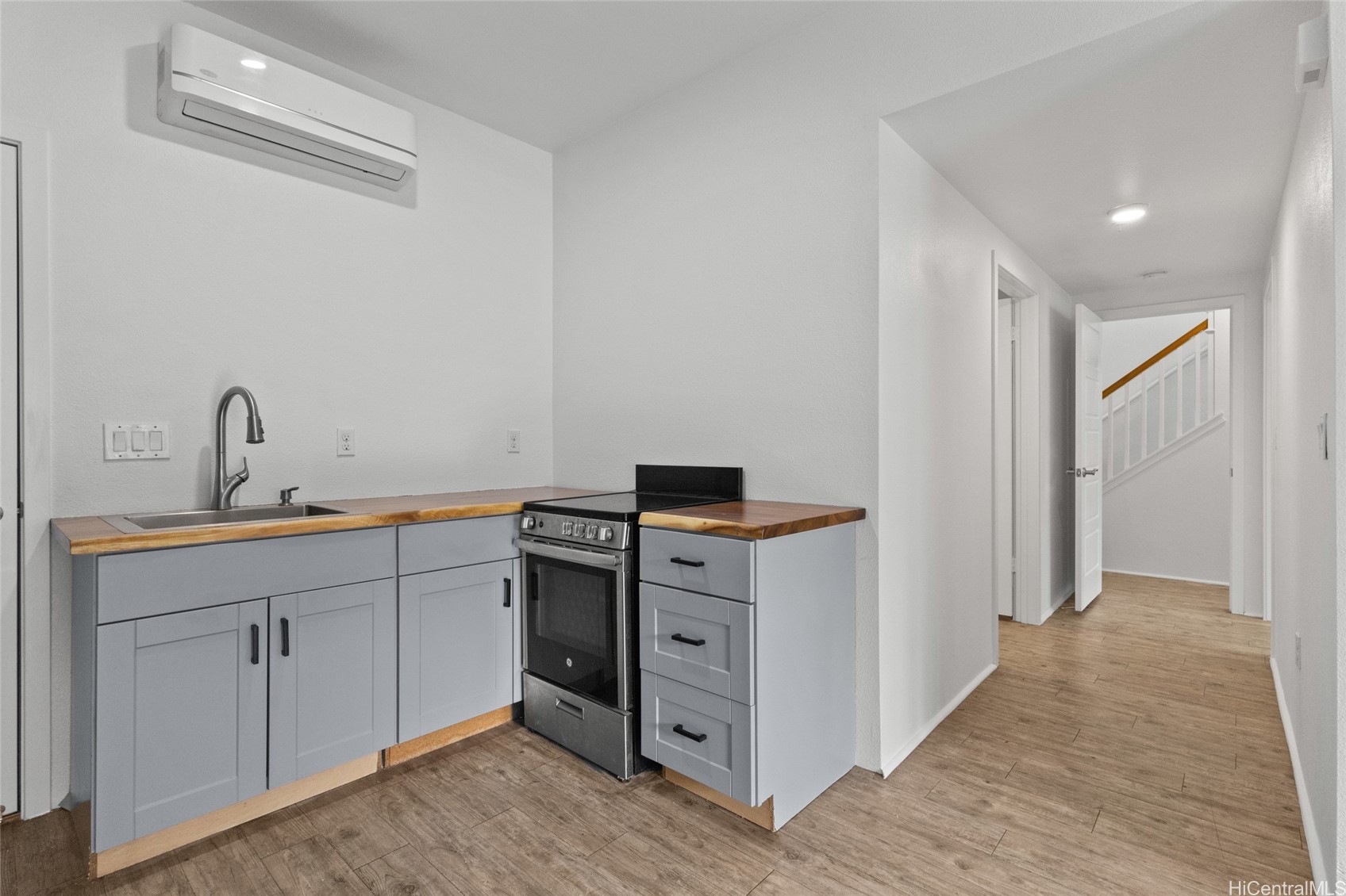 458 Manawai Street 602