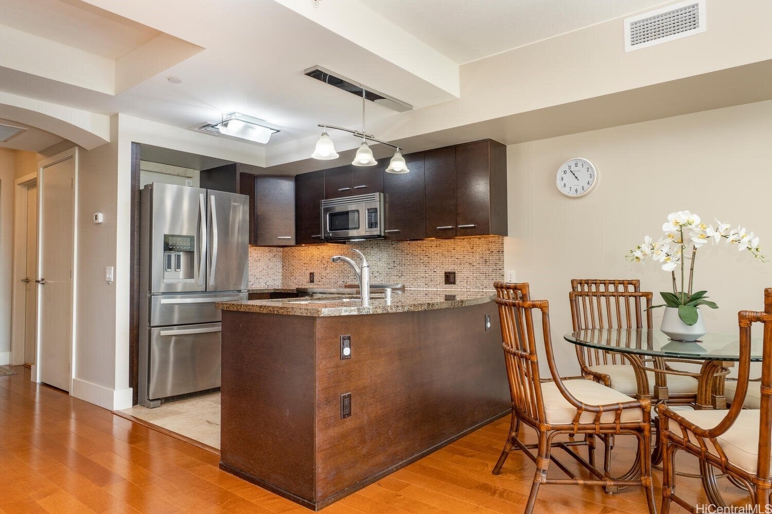 1837 Kalakaua Avenue 803
