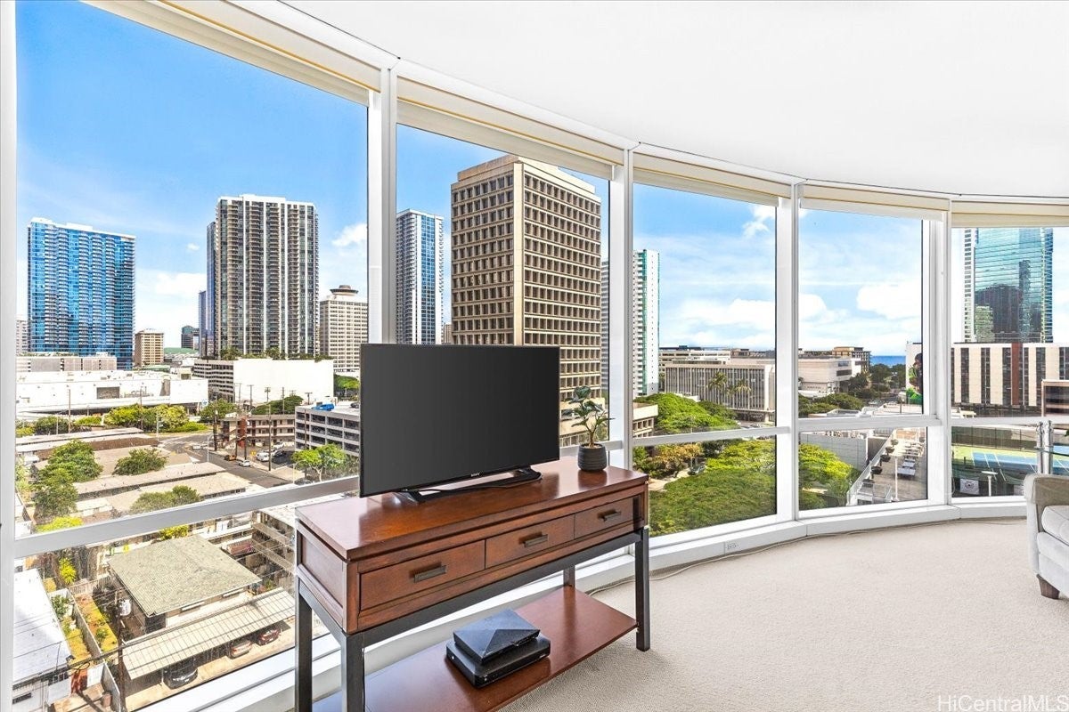 1296 Kapiolani Boulevard II1103