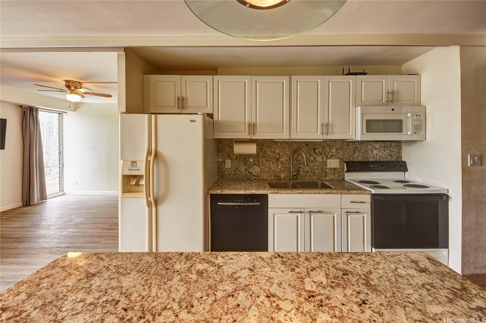 1655 Makaloa Street 1807