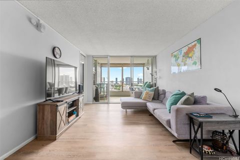 1556 Piikoi Street 2004 Honolulu HI 96822